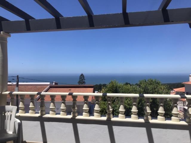 Vivenda Azevedo Hotel Nazare Bagian luar foto