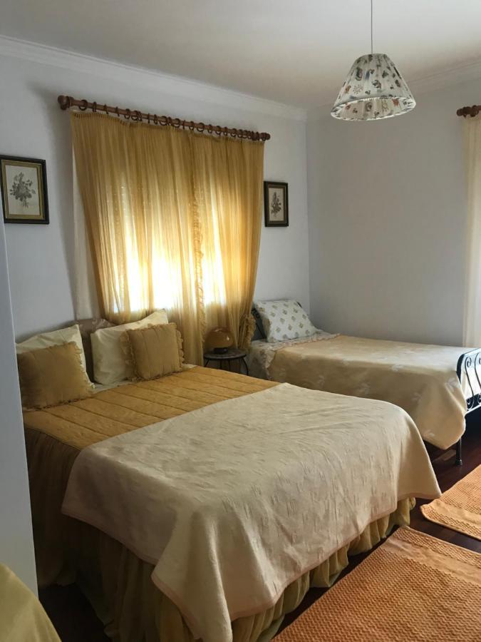Vivenda Azevedo Hotel Nazare Bagian luar foto