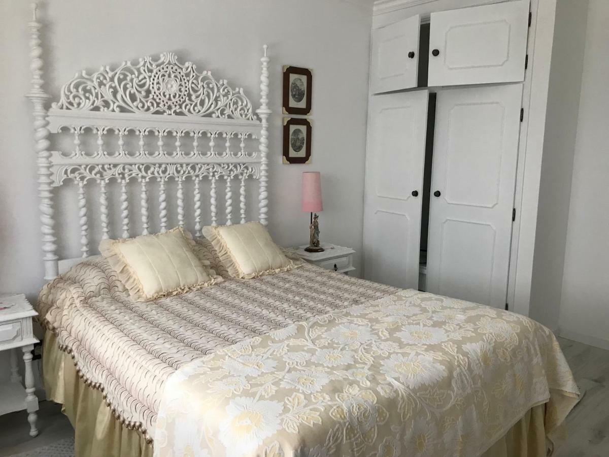 Vivenda Azevedo Hotel Nazare Bagian luar foto